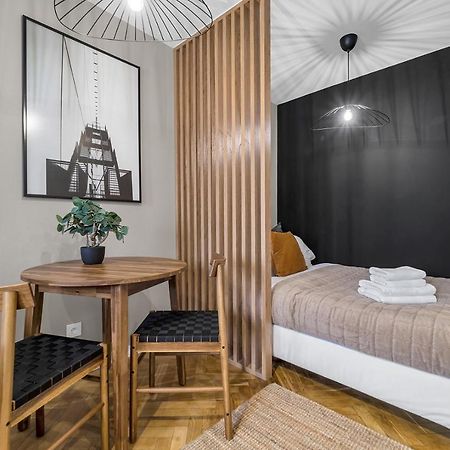 Park Sady Zoliborskie Modern Apartment วอร์ซอ ภายนอก รูปภาพ